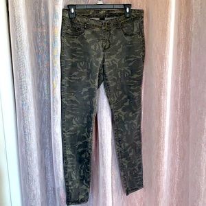 JCP fade wash Army Fatigue Jegging